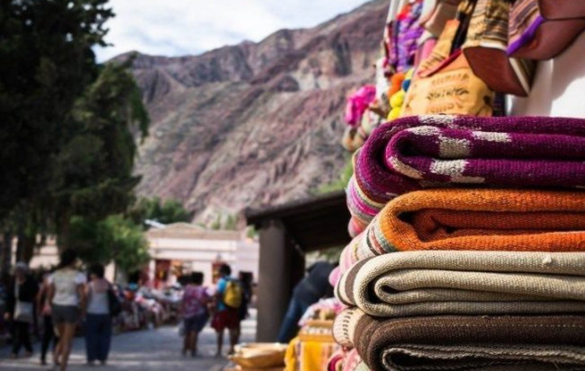 Purmamarca crea un mercado online con artesanías y vouchers de hoteles