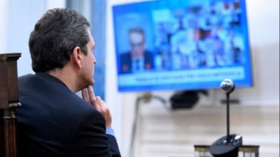 Massa cuestionó los abusos de los bancos y pidió a empresarios PYME que los denuncien