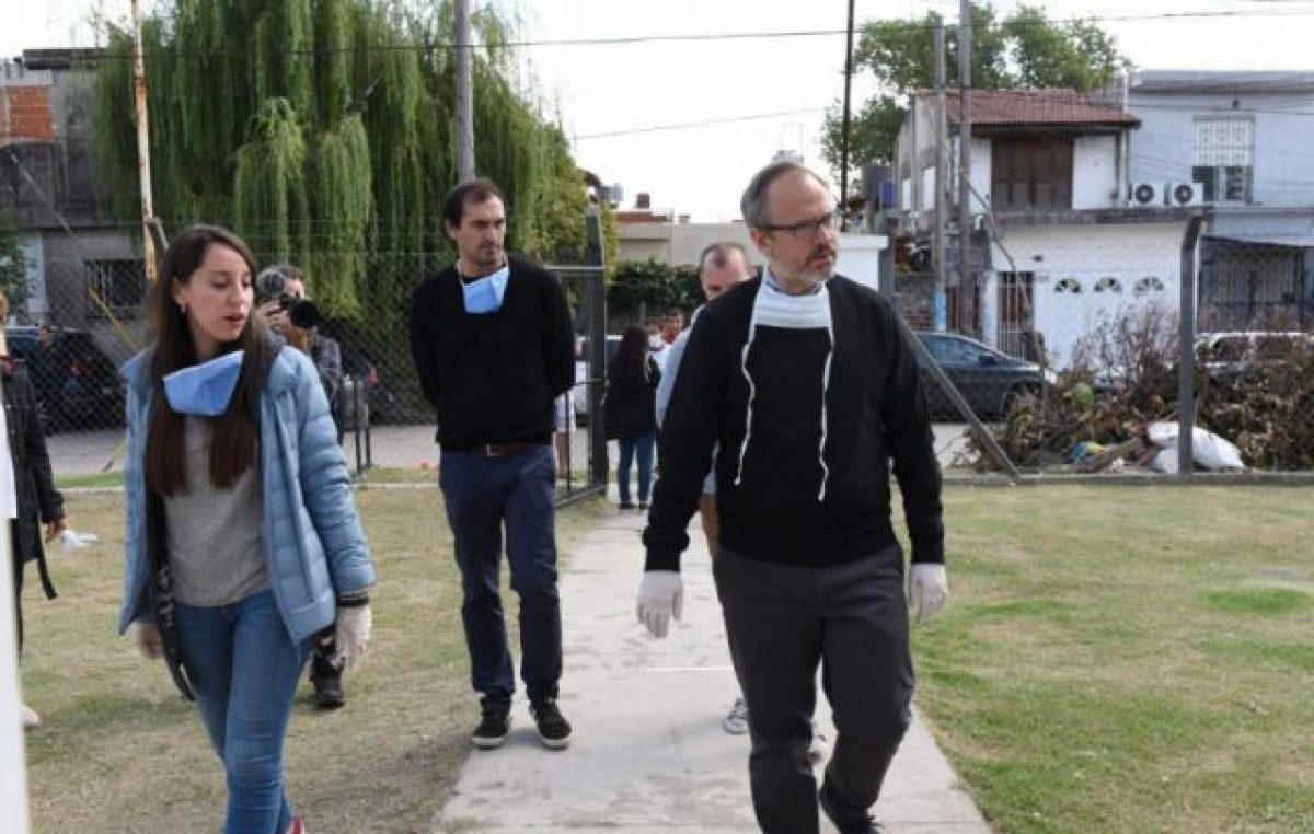 Valenzuela intentó recortar salarios en Tres de Febrero y la Provincia le puso un freno
