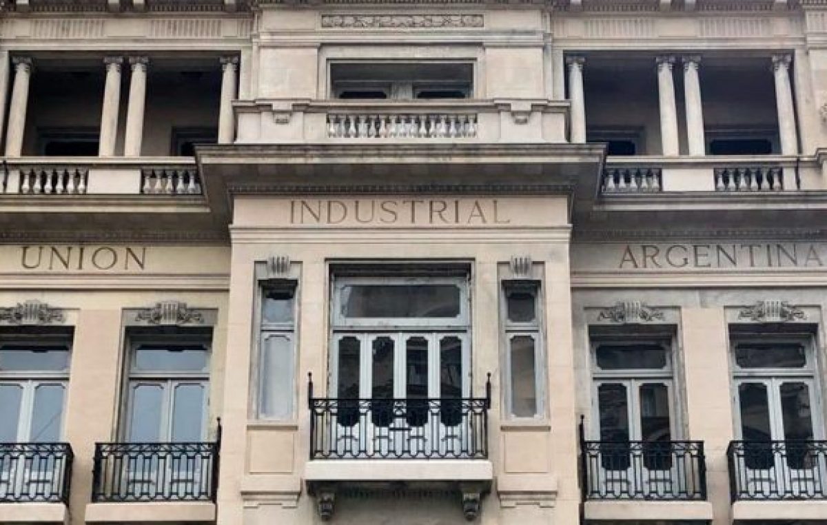 Vice de la UIA celebró el apoyo a las empresas y respaldó un impuesto a la riqueza