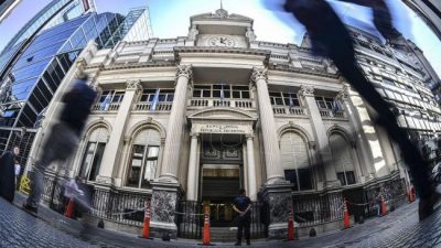 Los bancos duplican su liquidez en el último mes, pero aún limitan créditos a empresas