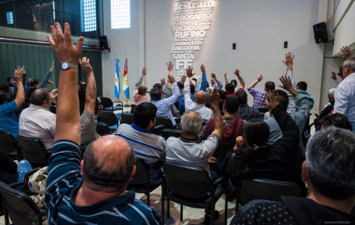 Municipales santafesinos alertan por retrasos salariales en medio de la pandemia