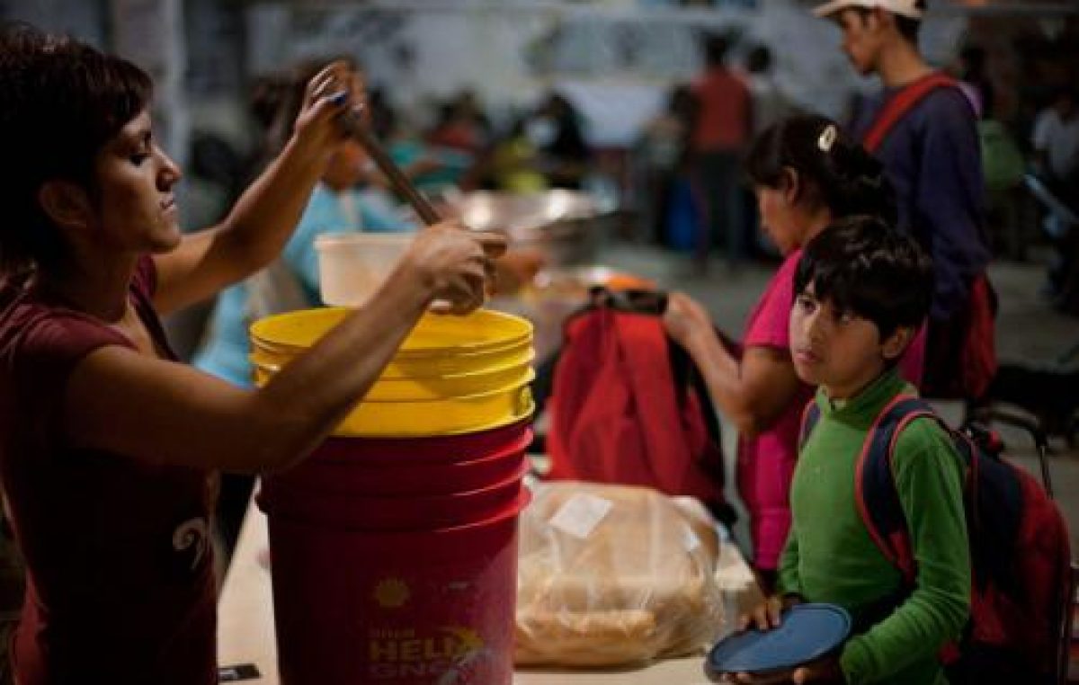 En marzo una familia necesitó casi 42 mil pesos para no caer en la pobreza