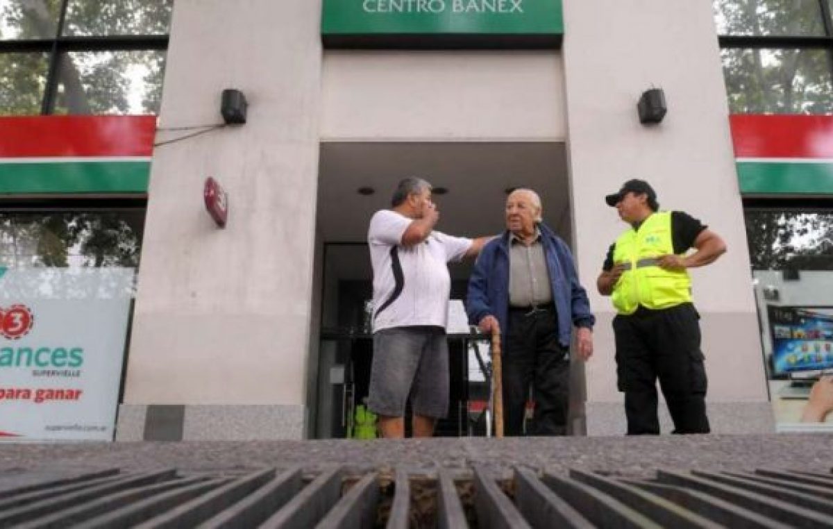 Historias de los mendocinos esenciales: trabajadores que se exponen en cuarentena