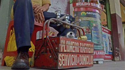 Al menos cuatro municipios santacruceños pedirán que reabran comercios y actividades puntuales