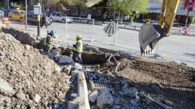 A pesar de la cuarentena, la Muni trabaja en 57 obras en la ciudad de Neuquén