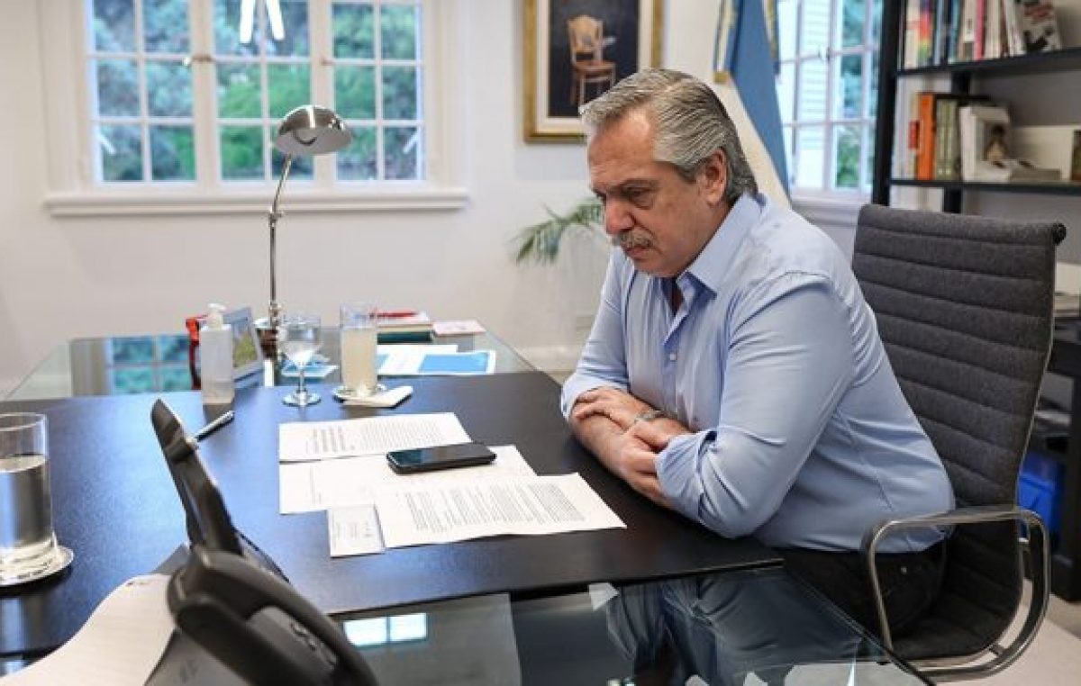 Alberto Fernández «crece en las encuestas» por la gestión de la pandemia, según The New York Times
