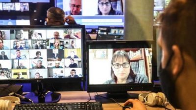 Tras fuertes cruces, el oficialismo logró dictamen para investigar la fuga de divisas de gestión Macri