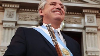 Con el Estado a la cabeza