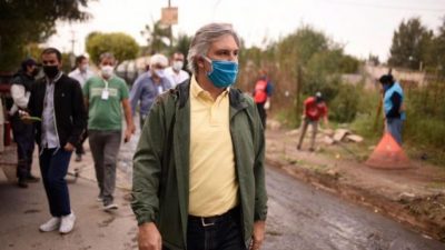 El intendente de Córdoba recorta una hora la jornada laboral para achicar el gasto