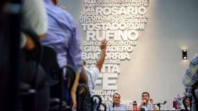 Trabajadores municipales de Santa Fe en alerta por atrasos salariales y endeudamiento de ciudades