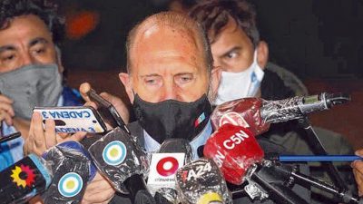 Perotti pone en juego capital político y apuesta a una salida mixta