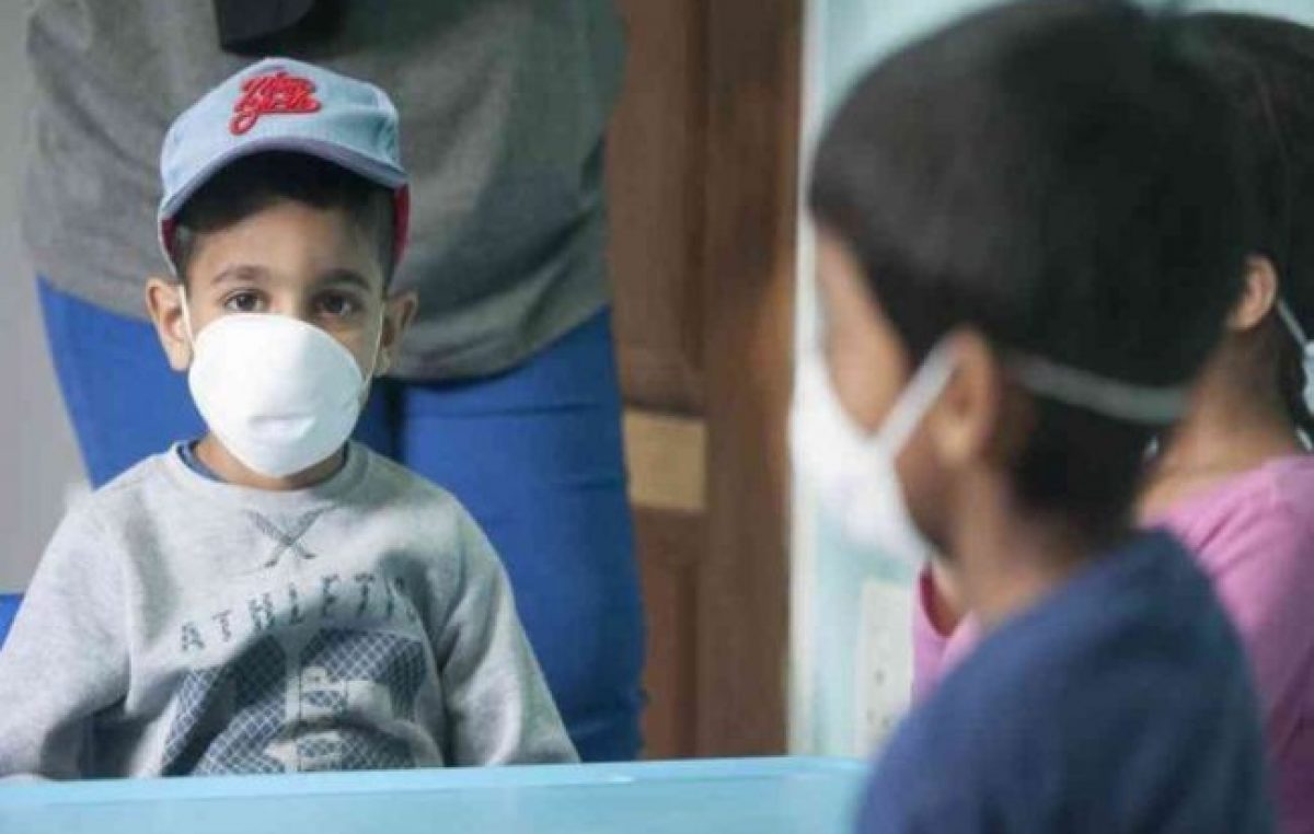 Números que duelen: al menos 54 niños que viven en distintos hogares de CABA tienen Covid-19