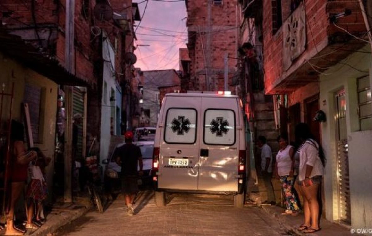 Brasil: las favelas son las que más sufren la crisis por el coronavirus