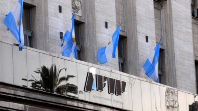 La pandemia pegó fuerte en la recaudación de impuestos