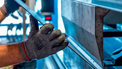 Unos 180 mil trabajadores sufrieron en Santa Fe reducciones en sus salarios por el impacto negativo de la cuarentena