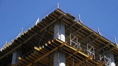 La economia quedó en suspenso