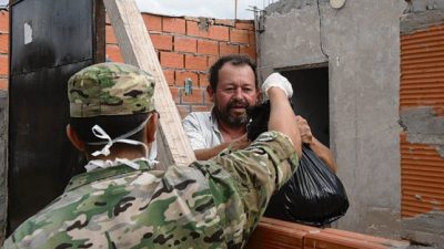 Entregan 145 mil kilos de alimentos en una semana en los barrios rosarinos