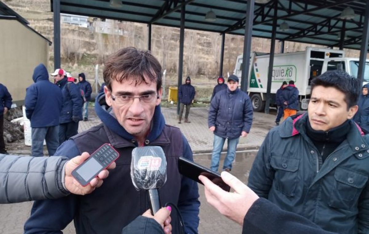 Esquel: Trabajadores de Obras Públicas municipal se declaran en alerta y asamblea permanente