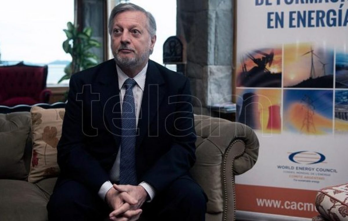 Imputaron a Aranguren por dolarizar las tarifas del gas durante el gobierno de Cambiemos