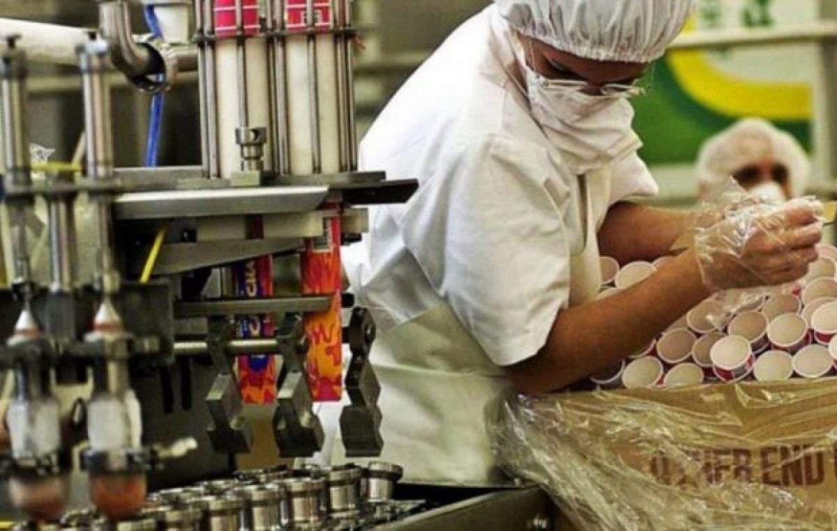 Pymes dicen que los anuncios de Kicillof les permiten «permanecer de pie»