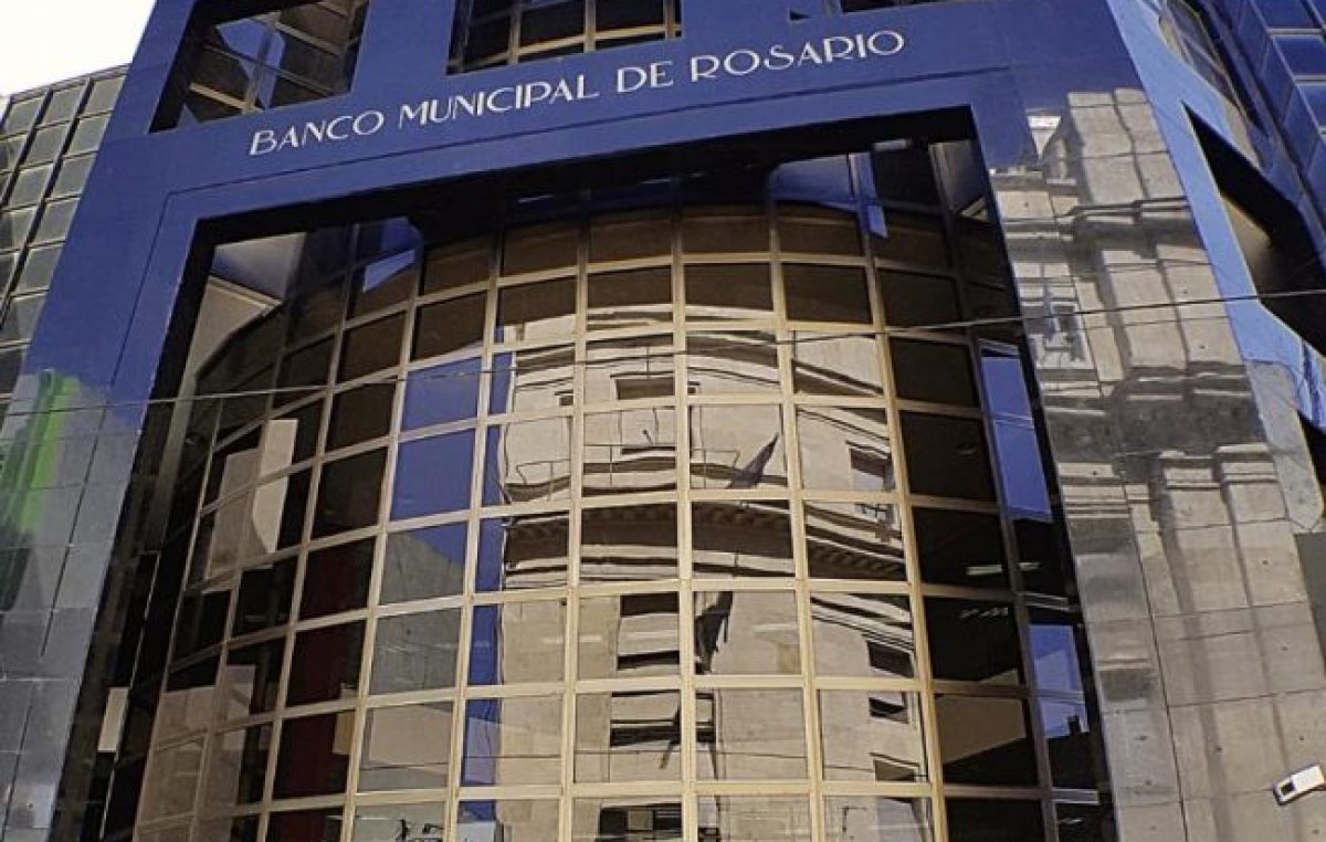 Vence el plazo para que el intendente de Rosario salde una deuda heredada de Fein