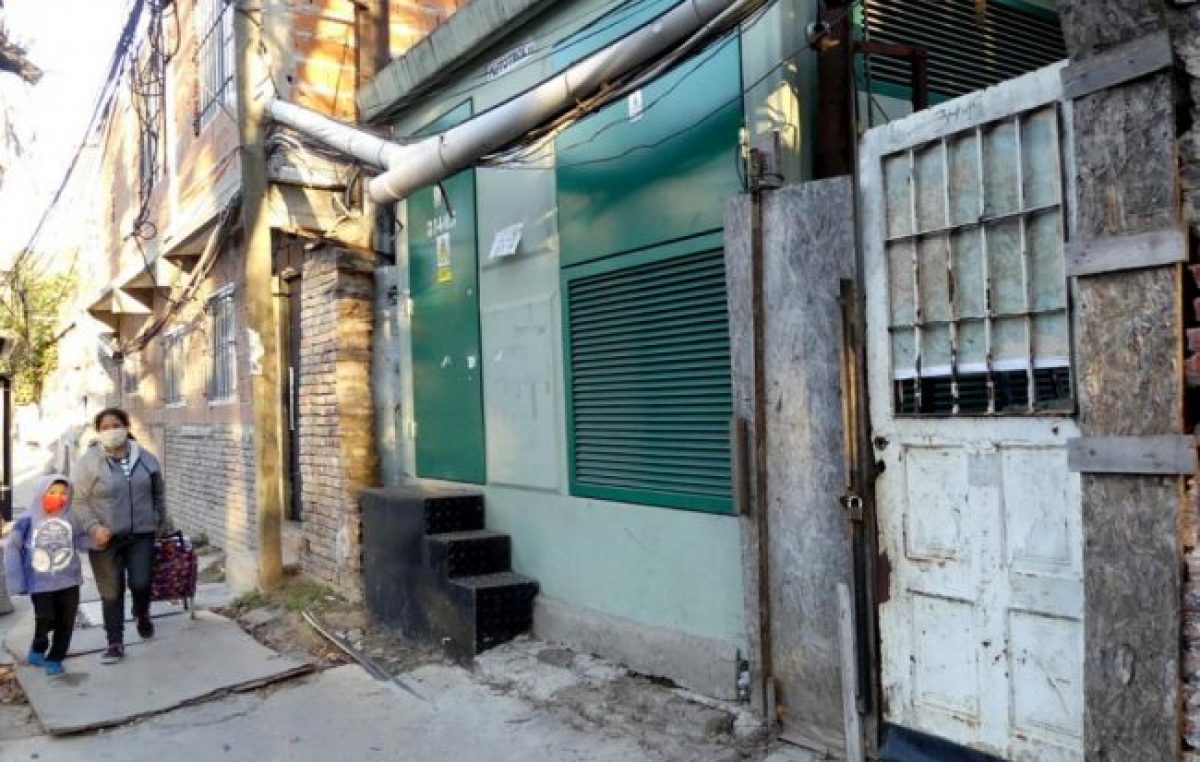 Postales del Post detectar y la infancia en la ciudad más rica del país