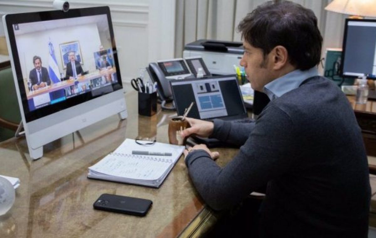Kicillof: «Hay 5 millones de alumnos en Provincia y el 30% tiene problemas de conectividad»