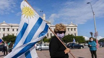 El Estado uruguayo subsidió por desempleo a casi 220.000 personas durante la cuarentena