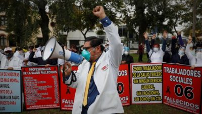 Huelga de personal de salud en Perú, el país con mayor índice de mortalidad del mundo por Covid-19