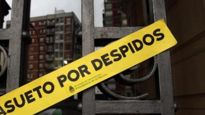 Una de cada cuatro empresas reconoció haber despedido personal en la pandemia