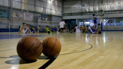 Asfixiados por la crisis, los clubes de barrio rosarinos aseguran que les «soltaron la mano»