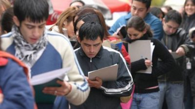 7 de cada 10 jóvenes tienen un empleo informal
