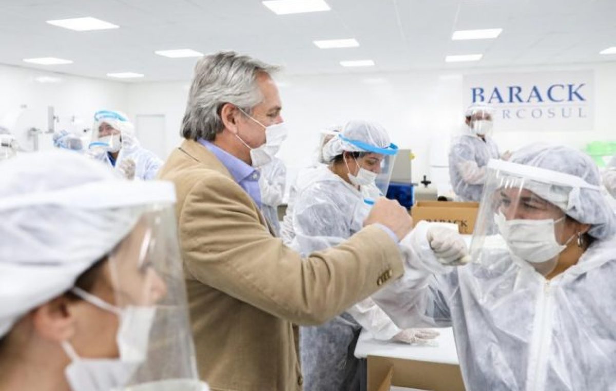Argentina ya produce 9 de cada 10 insumos “esenciales” para combatir la COVID
