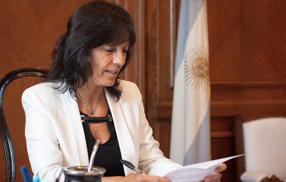 Vilma Ibarra: «No hubo quita a la Ciudad, decidimos que no se pague en exceso por el traspaso policial»