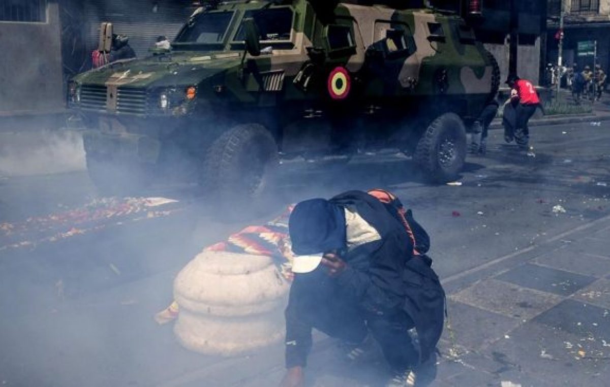 La Defensoría del Pueblo boliviana acusa al Gobierno de facto de cometer una masacre tras el golpe