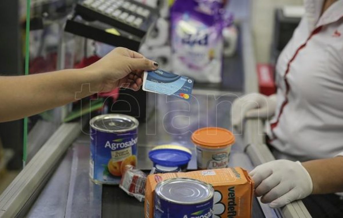 El Gobierno invertirá otros $ 30.000 millones en la Tarjeta Alimentar hasta fin de año