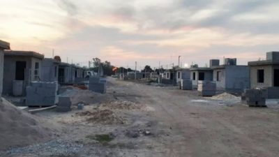 Arroyito: en noviembre estarían finalizadas 32 nuevas viviendas municipales