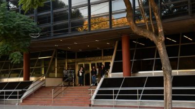 ECHEVERRÍA: MUNICIPALES PIDEN UN AUMENTO SALARIAL DEL 30%