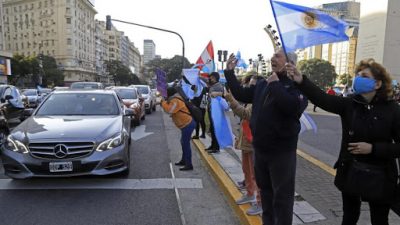 La obscena protesta de los privilegiados cuando crece la desigualdad por la pandemia