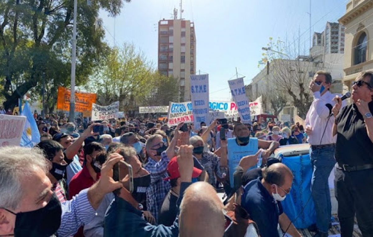 ¿Cómo continúa la negociación entre el Ejecutivo de La Matanza y los trabajadores municipales?