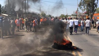 Importante manifestación de trabajadores municipales en Venado Tuerto