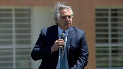 Alberto Fernández: «Devaluar es fácil, pero es una máquina de crear pobreza»
