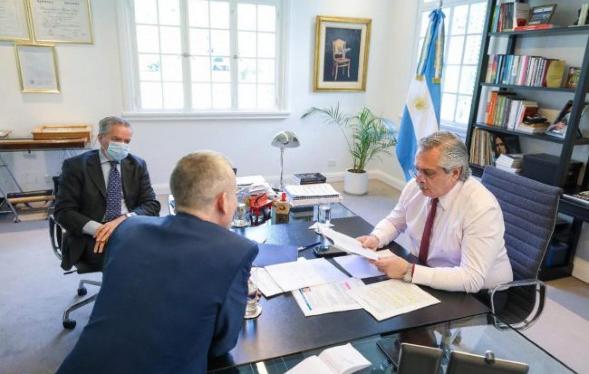 El Gobierno suma respaldos para la negociación con el FMI