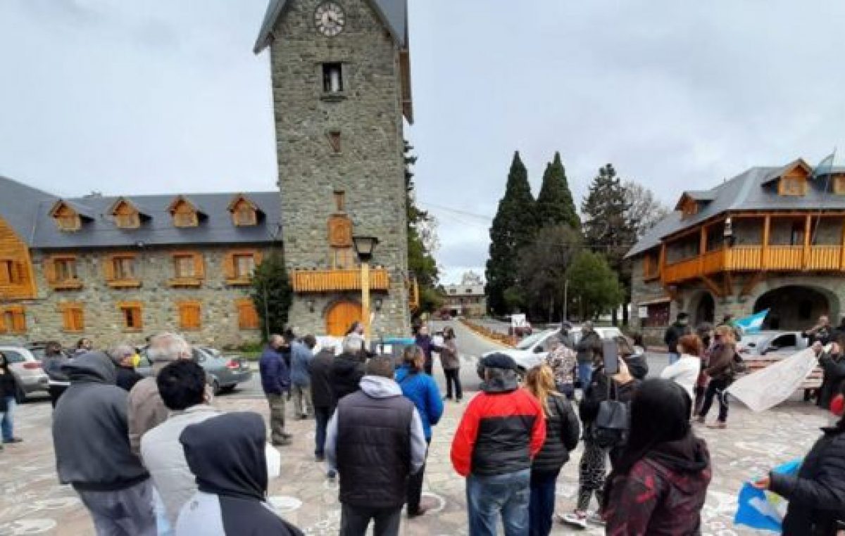 Fuertes reclamos de jubilados municipales hacia el intendente de Bariloche