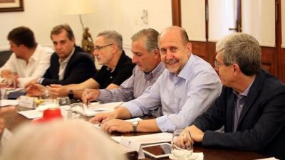 Santa Fe: El reparto de cargos políticos en la Provincia, muy lejos de la equidad