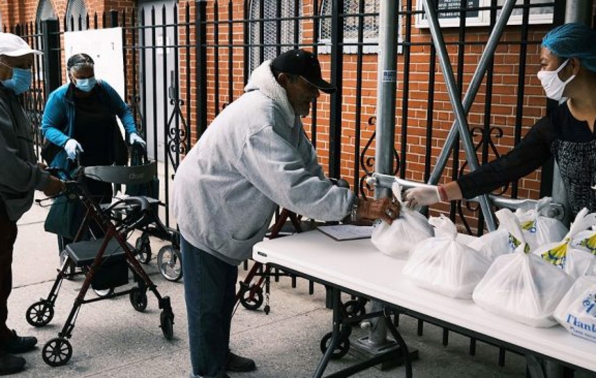 EEUU: Una crisis económica inédita y una recuperación incierta marcan la campaña