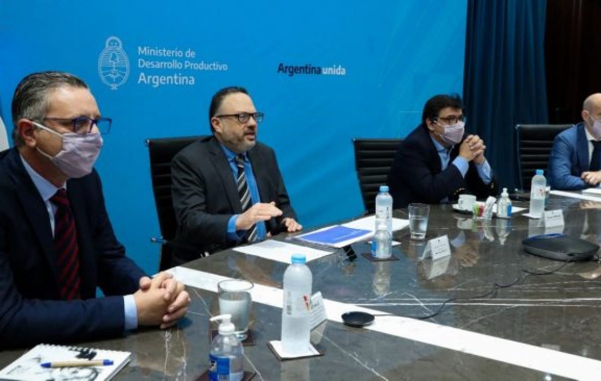 Gobierno, sindicatos y empresarios anuncian 10 puntos de consenso para trabajar en el Consejo Económico y Social