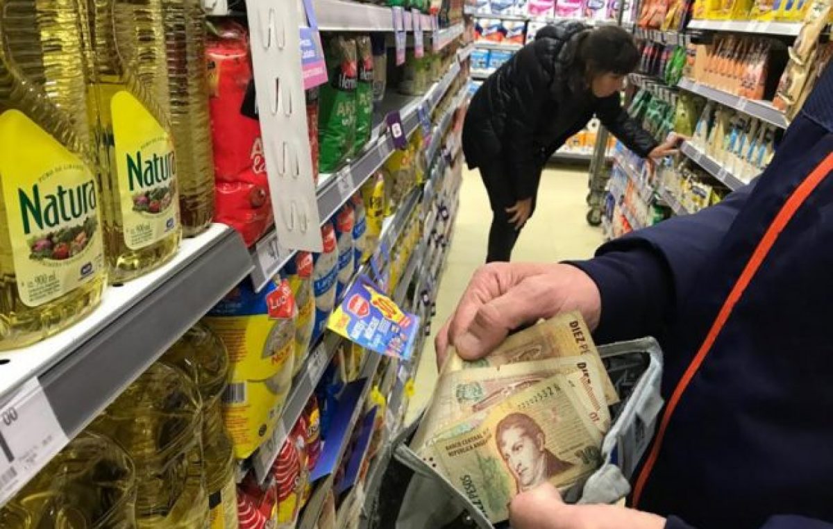 El 50,8% de los cordobeses usó ayuda estatal para comprar comida