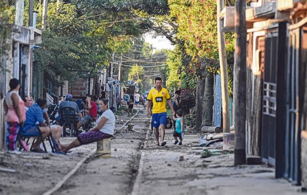 El incremento de la pobreza tensiona cada vez más la red de salud pública de Rosario